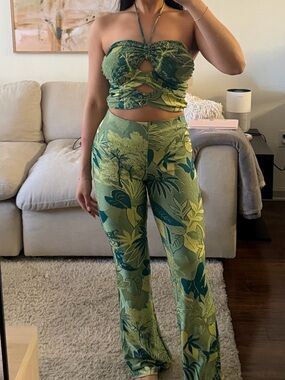 Zara Green Tropical Print Halter Tube Top & Wide-Leg Pants Set